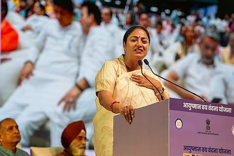 Delhi govt hands out health cards to senior citizens