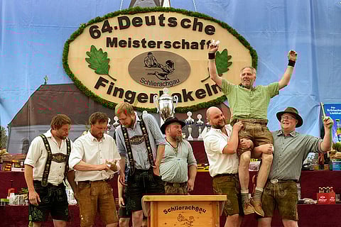 Germany Finger Wrestling