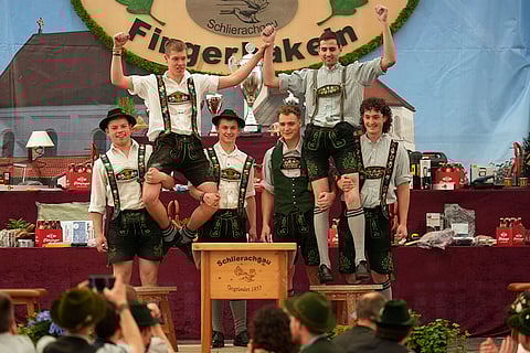 Germany Finger Wrestling