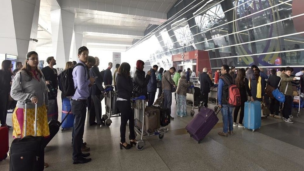 | File : Over 250 Flights Delayed At Delhi IGI Airport| Know More