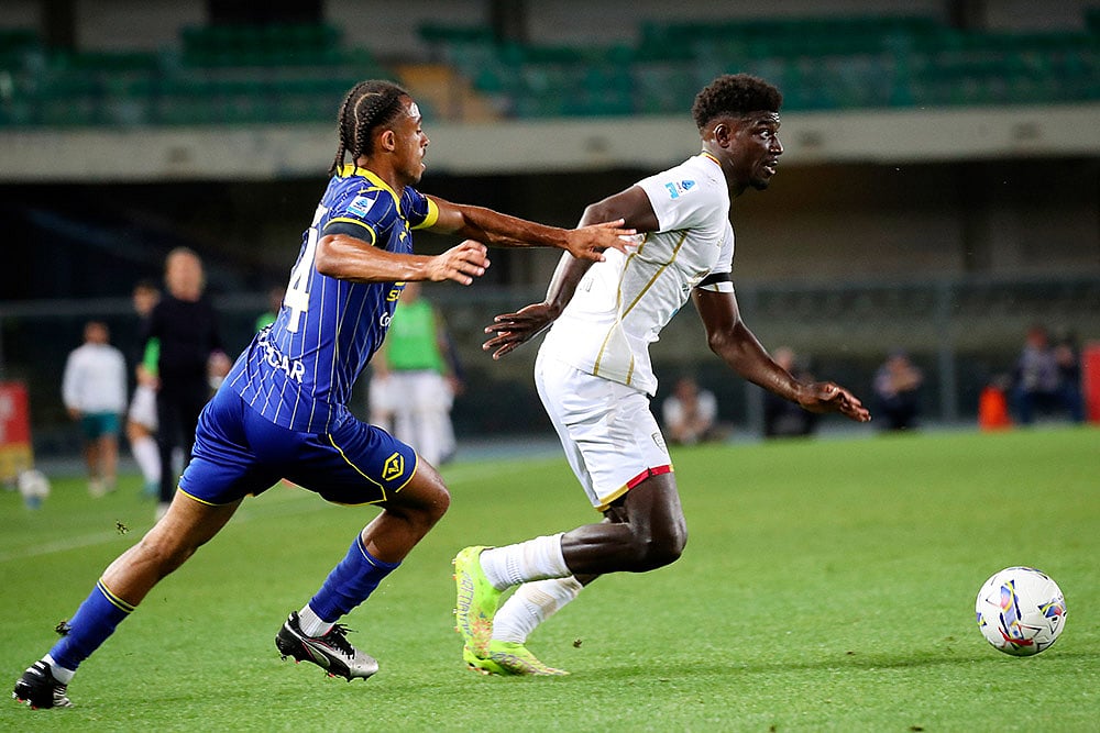 | Photo: Paola Garbuio/LaPresse via AP : Serie A 2024-25: Hellas Verona vs Cagliari