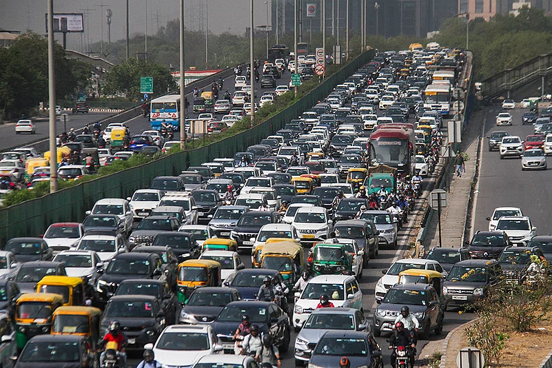 Traffic jam on Delhi-Gurugram Expressway
