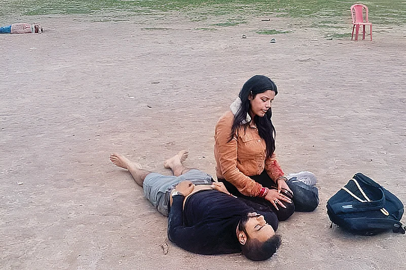 Naval officer Lieutenant Vinay Narwal and his wife Himanshi