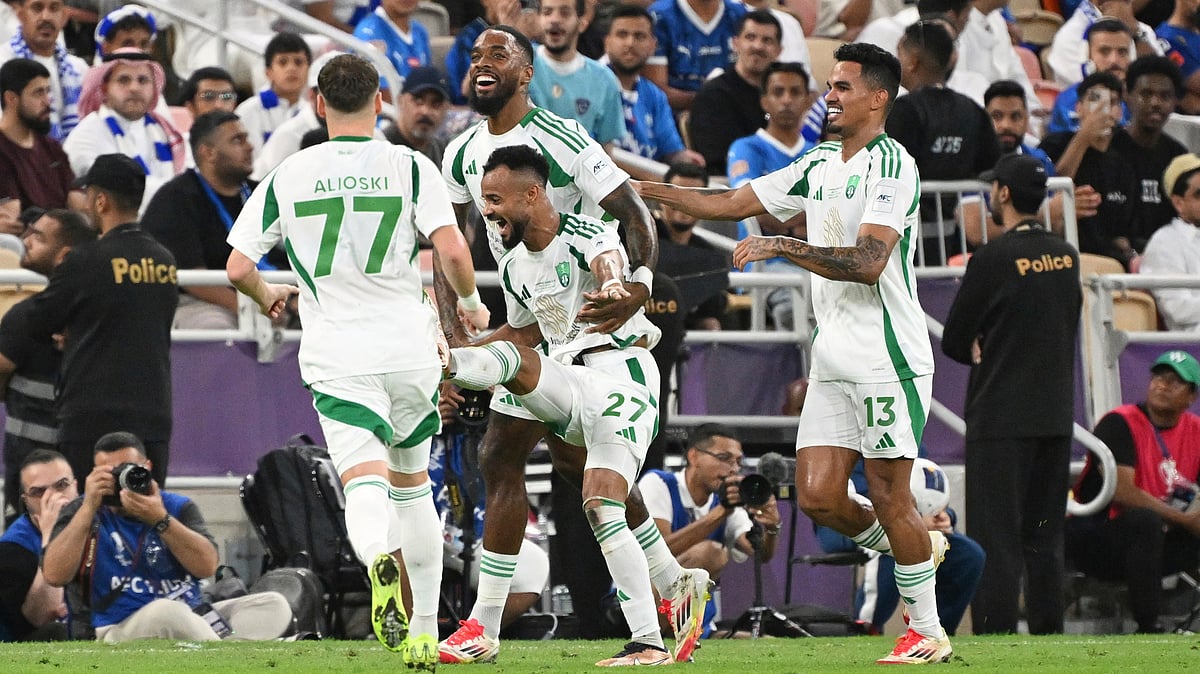 (AP Photo/Ali Issa) : Al Ahli players celebrate after scoring against Al Hilal during a AFC Champions League Elite semifinal soccer match at Alinma Stadium in Jeddah, Saudi Arabia, Tuesday, April, 29, 2025. 

