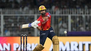 AP Photo/Bikas Das : Punjab Kings' captain Shreyas Iyer plays a shot during the Indian Premier League cricket match at Eden Gardens in Kolkata in Kolkata.