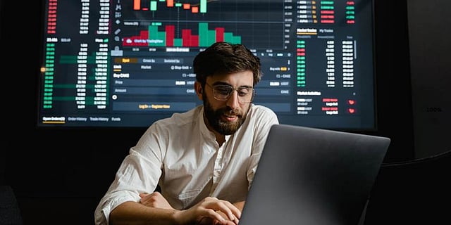 How Indian Banks Are Piloting Blockchain Applications