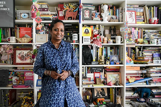 'Unmything' Mithu Sen | Outlook India