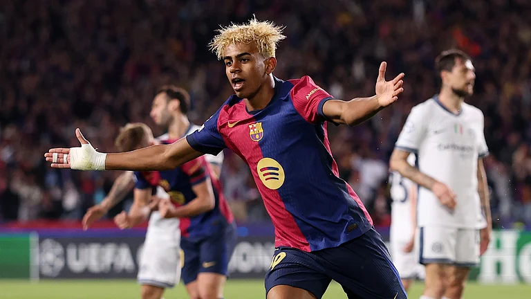 Barcelona's Lamine Yamal - null