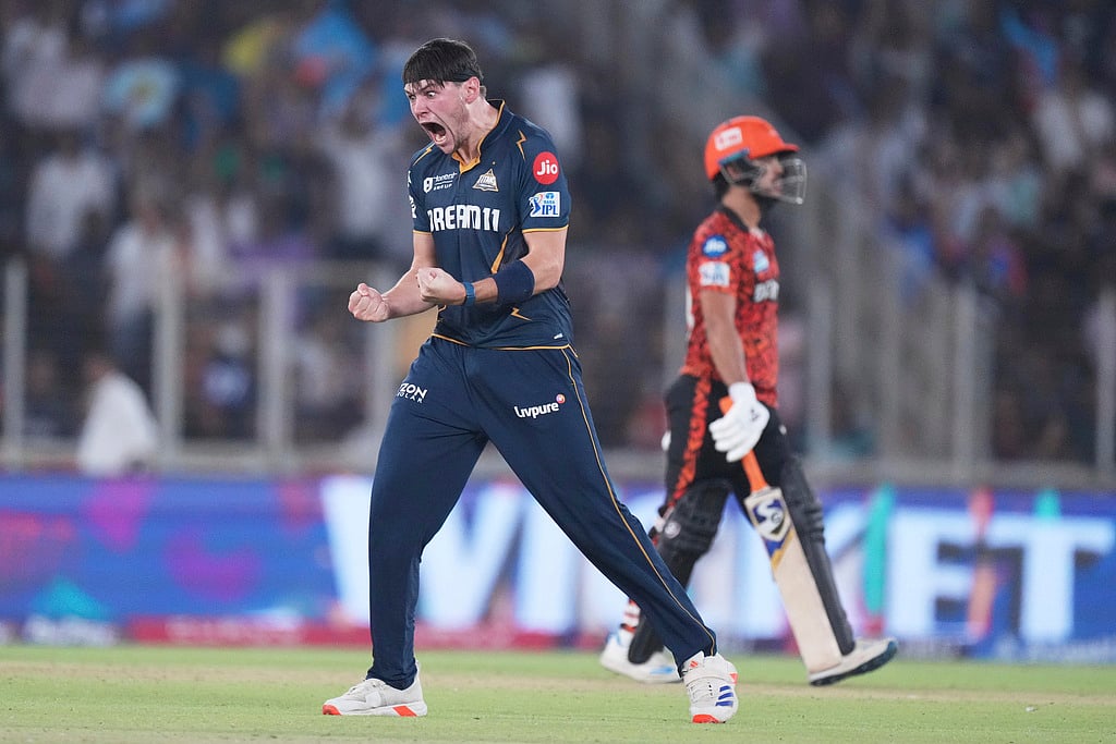 AP : IPL 2025, GT vs SRH Live Cricket Score: Gujarat Titans host Sunrisers Hyderabad.