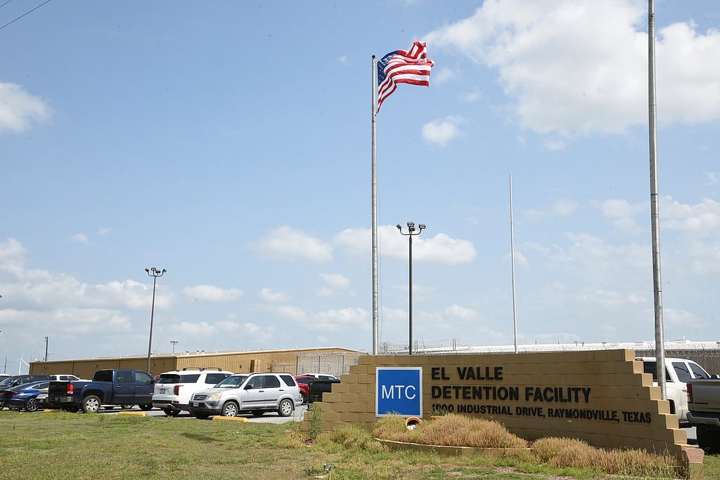 | Photo: AP/Valerie Gonzalez : Judge Bars Deportations of Venezuelans In South Texas Under Alien Enemies Act, Calls It 'Unlawful'