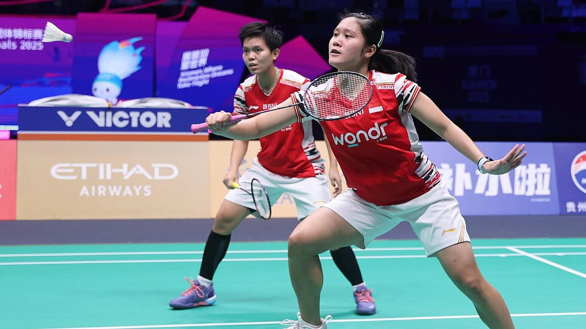 X | Badminton Indonesia  : Women's doubles pair of Lanny-Fadia of Indonesia at the BWF Sudirman Cup 2025.