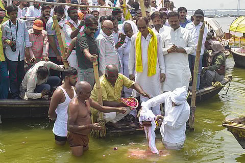 Weather: Hot day in Prayagraj