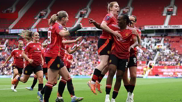 WSL Wrap: Man United Book Champions League Spot After 2-2 Draw With City; Chelsea Maintain Unbeaten Run