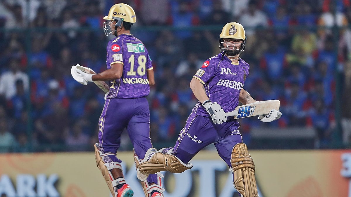 (AP Photo)
 : Kolkata Knight Riders' Rinku Singh, right, and his batting partner Angkrish Raghuvanshi run between the wickets to score during the Indian Premier League cricket match between Delhi Capitals and Kolkata Knight Riders at Arun Jaitley Stadium in New Delhi, India, Tuesday, April 29, 2025. 

