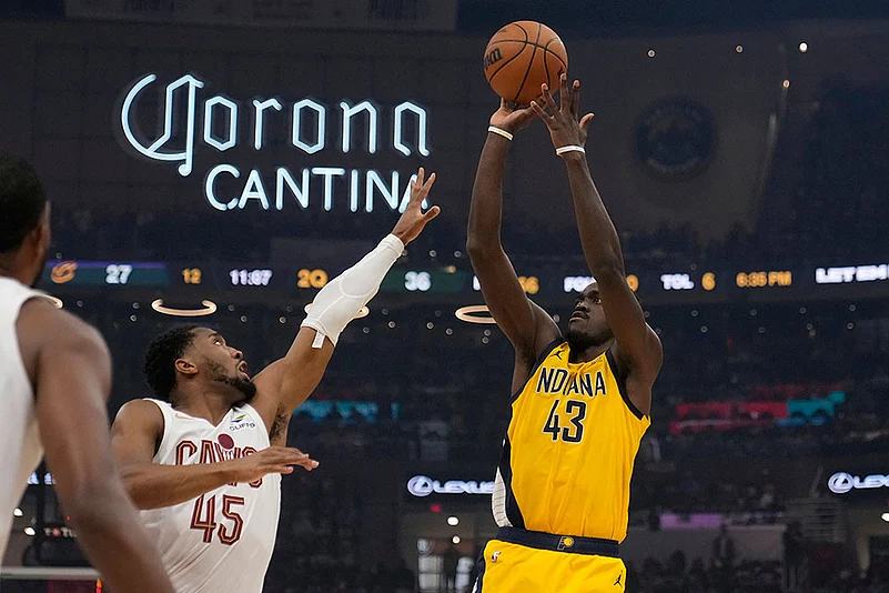Basketball: Indiana Pacers vs Cleveland Cavaliers
