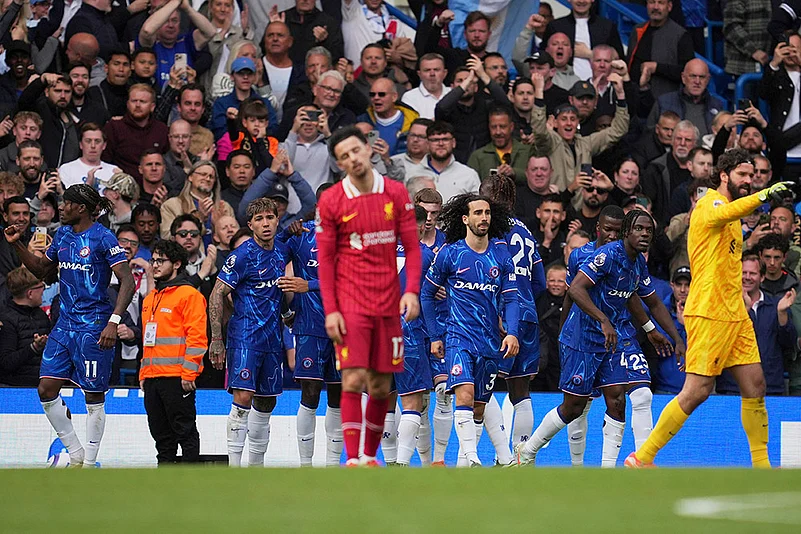 English Premier League soccer Chelsea Vs Liverpool match photo