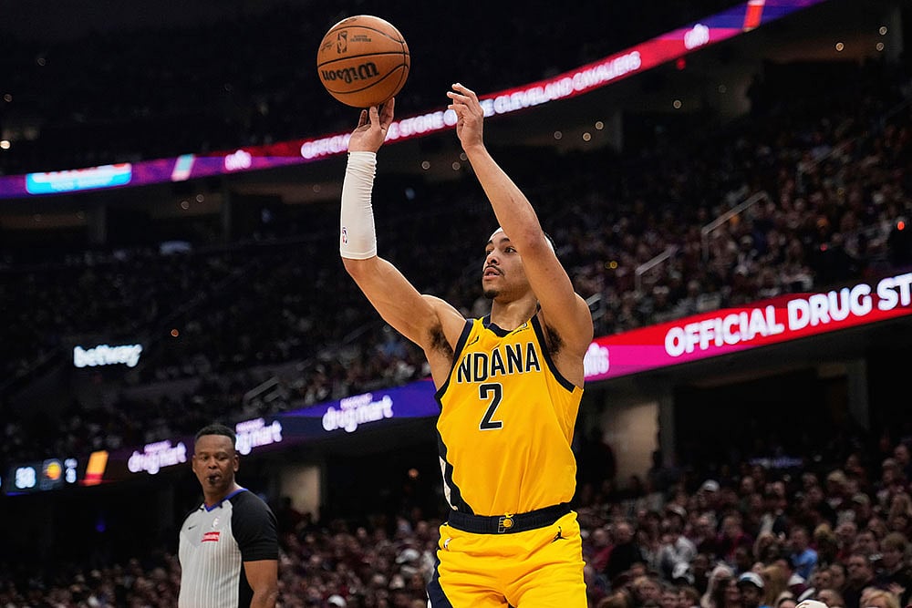 | Photo: AP/Sue Ogrocki : NBA: Cleveland Cavaliers vs Indiana Pacers