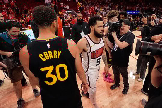 NBA: Warriors Survive Houston Scare, Advance After Game 7 Win At Toyota Centre