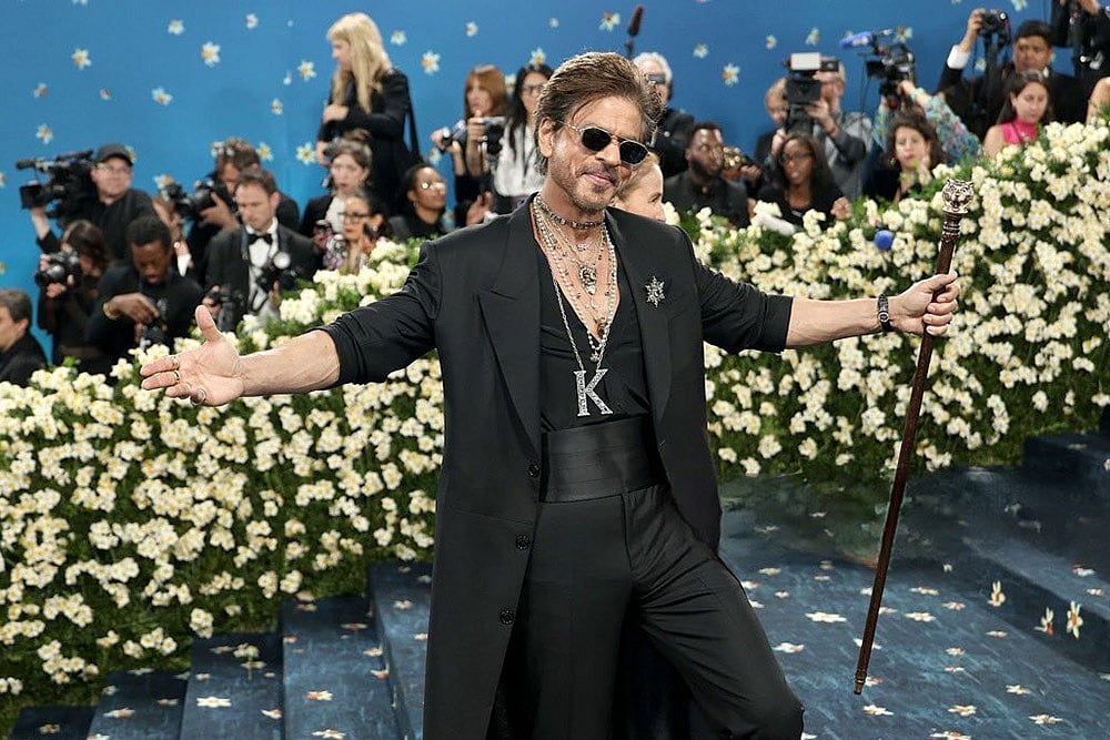 | Photo: Michael Loccisano/GA/The Hollywood Reporter via Getty Images : Shah Rukh Khan