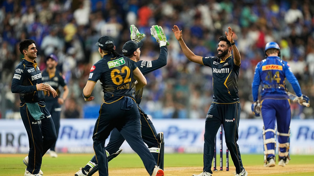(AP Photo/Rajanish Kakade)
 : Gujarat Titans' Mohammed Siraj, second right, celebrates the wicket of Mumbai Indians' Ryan Rickelton during the Indian Premier League cricket match between Mumbai Indians and Gujarat Titans at Wankhede Stadium in Mumbai, India, Tuesday, May 6, 2025. 

