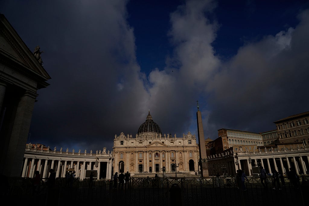 Conclave To Elect New Pope Begins May 7  - | Photo: AP/Gregorio Borgia