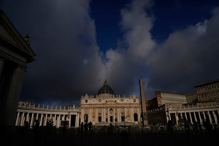 Conclave To Elect New Pope Begins May 7 - | Photo: AP/Gregorio Borgia