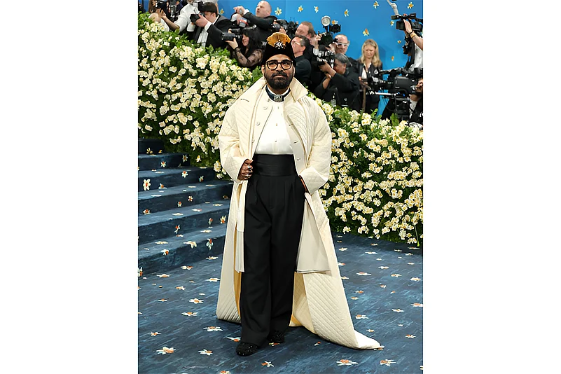 Sabyasachi Mukherjee_Met Gala celeb fashion outfit