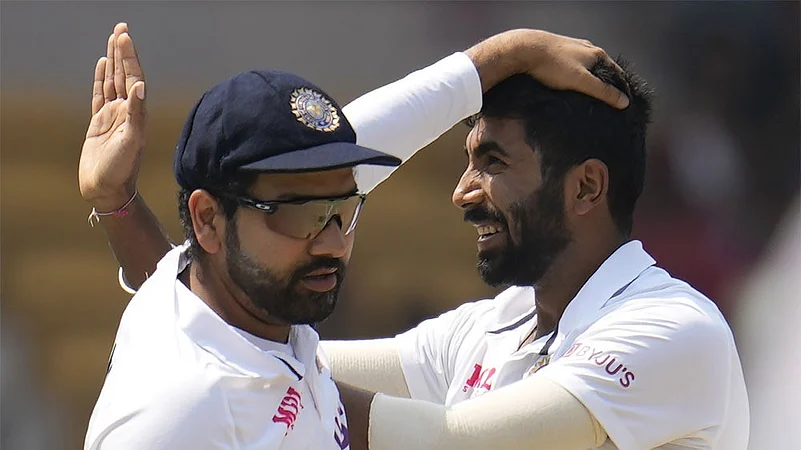 Rohit Sharma (L) with Indias Test vice-captain Jasprit Bumrah.