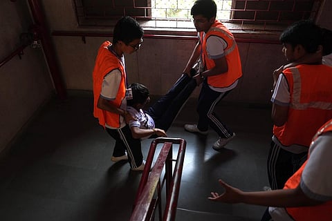 War mock drill at Delhi school