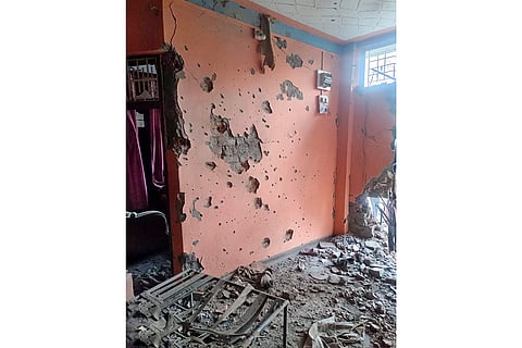 Heavy shelling by Pak troops along LoC in J-K