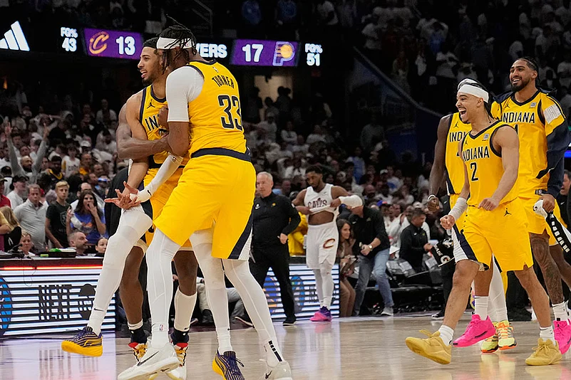 NBA Playoffs: Cleveland Cavaliers vs Indiana Pacers