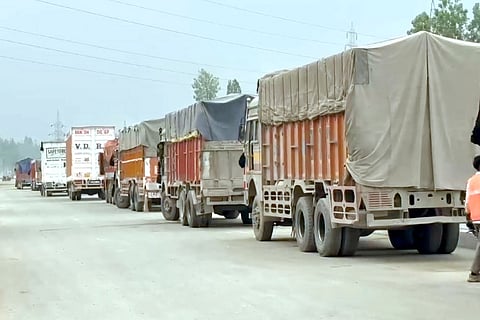 Jammu-Srinagar higway closed