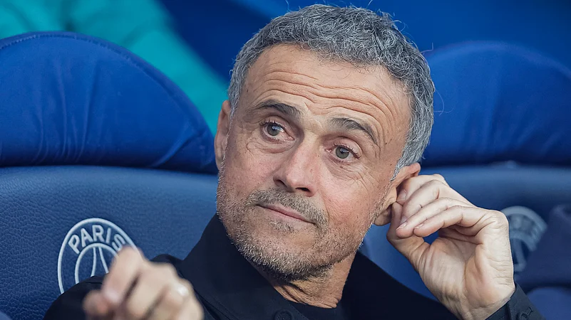 Luis Enrique during PSGs Champions League semi-final second leg against Arsenal.