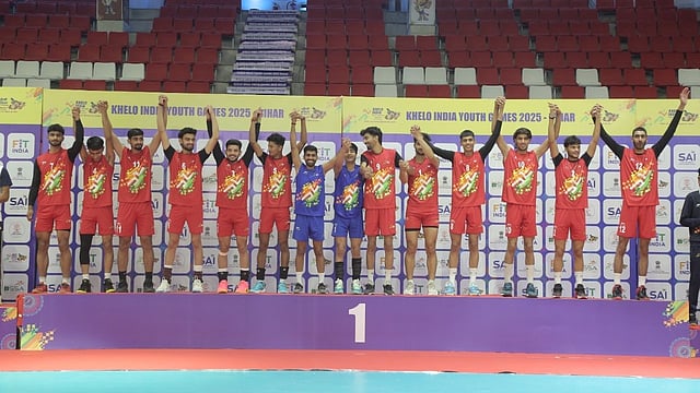 Khelo India Youth Games 2025: Jammu And Kashmir Volleyball Team Lifts Spirits With Hard-Fought Gold