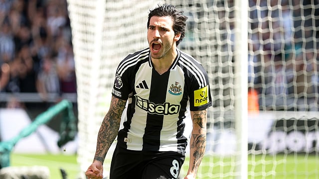 Newcastle United 2-0 Chelsea: Tonali And Guimaraes Push Hosts Towards Champions League
