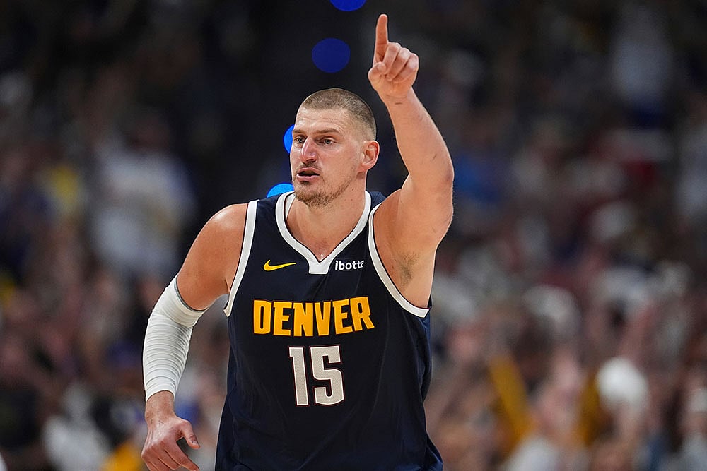 | Photo: AP/David Zalubowski : NBA: Denver Nuggets vs Oklahoma City Thunder