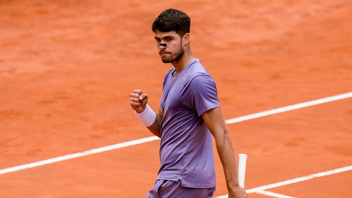 Carlos Alcaraz celebrates his win over Karen Khachanov