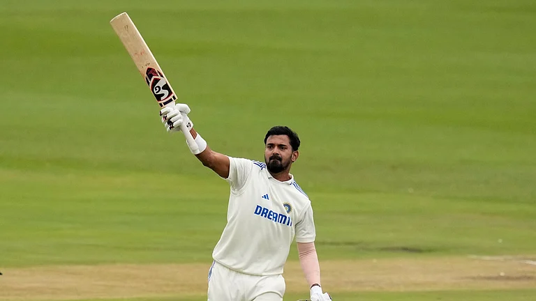 India's wicketkeeper batter KL Rahul is likely to fill the shoes of Virat Kohli at number four in Test cricket. - Photo: X | KL Rahul
