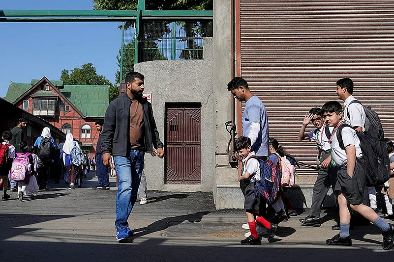 Schools reopening in Punjab, JK border states