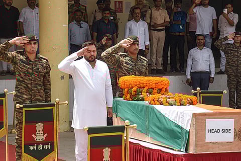 Army Jawan Ramu Gupta's mortal remains arrive in Patna