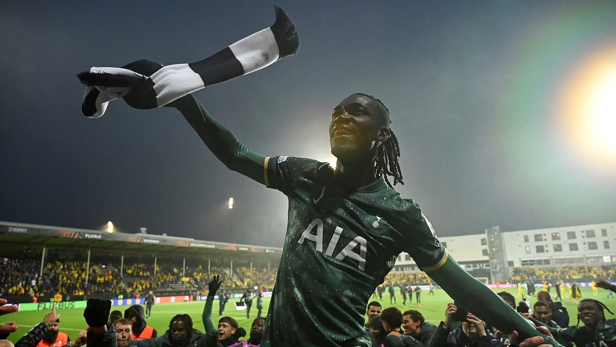 Yves Bissouma. - null