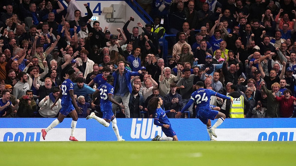 Chelsea vs Manchester United Cucurella AP photo