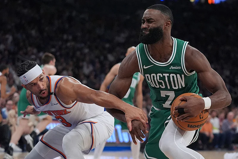 NBA Basketball Game: Boston Celtics vs New York Knicks
