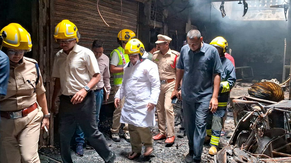 - PTI : Gulzar House Fire in Hyderabad |