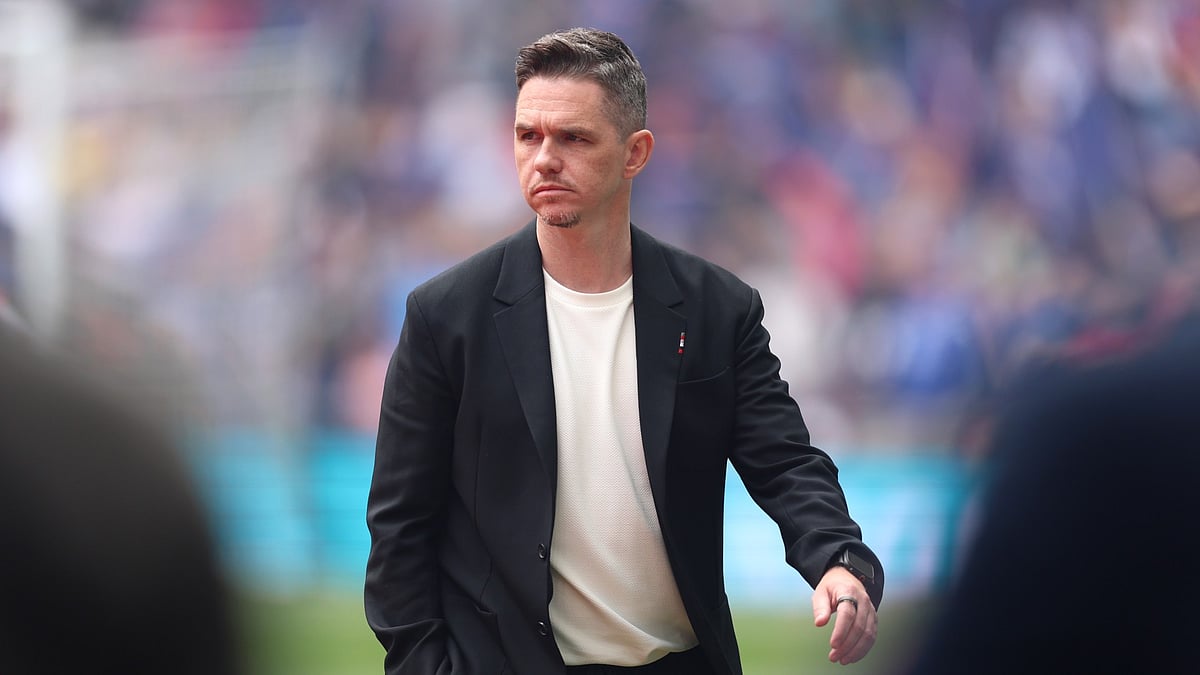 File : Marc Skinner, head coach of Manchester United.