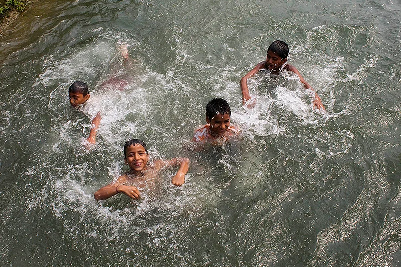 Weather: Hot summer day in Dehradun