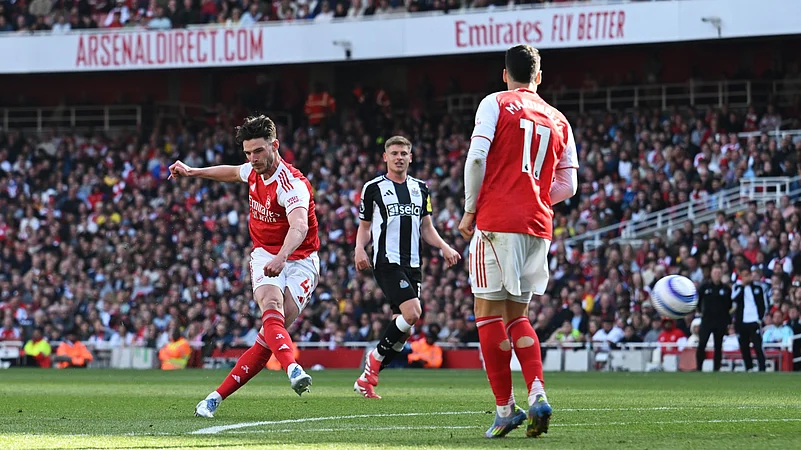 Declan Rice scores a stunning winner