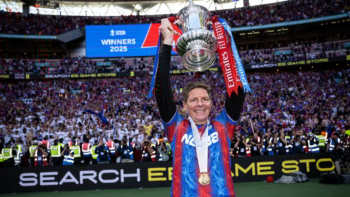 Oliver Glasner lifts the FA Cup at Wembley Stadium