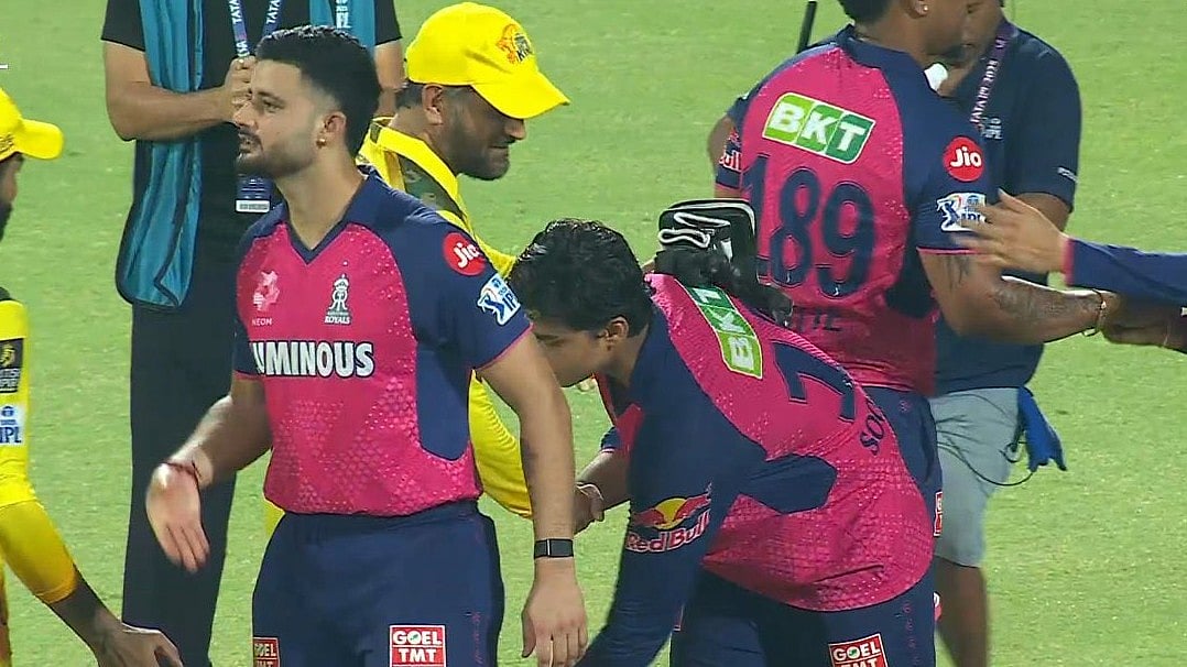 | Photo: Screenshot : Rajastha Royals batter touching MS Dhoni's feet after the IPL 2025 match between CSK and RR