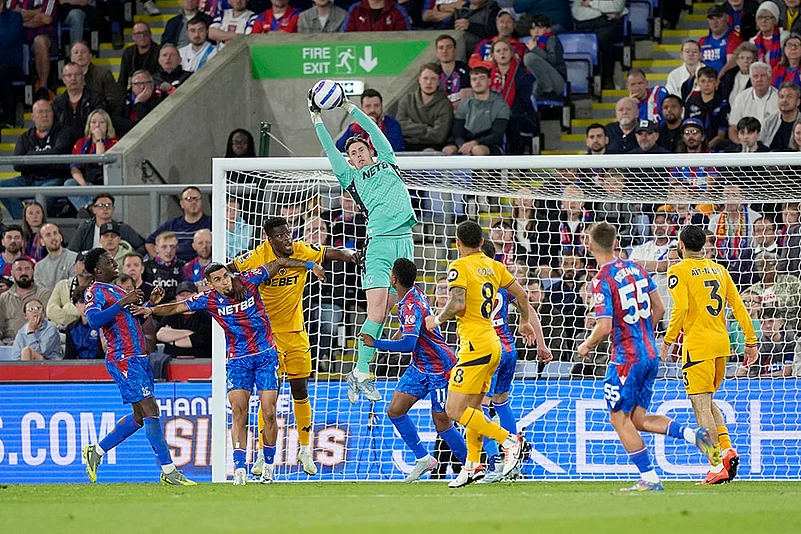 Premier League Soccer Crystal Palace vs Wolverhampton Wanderers: Dean Henderson
